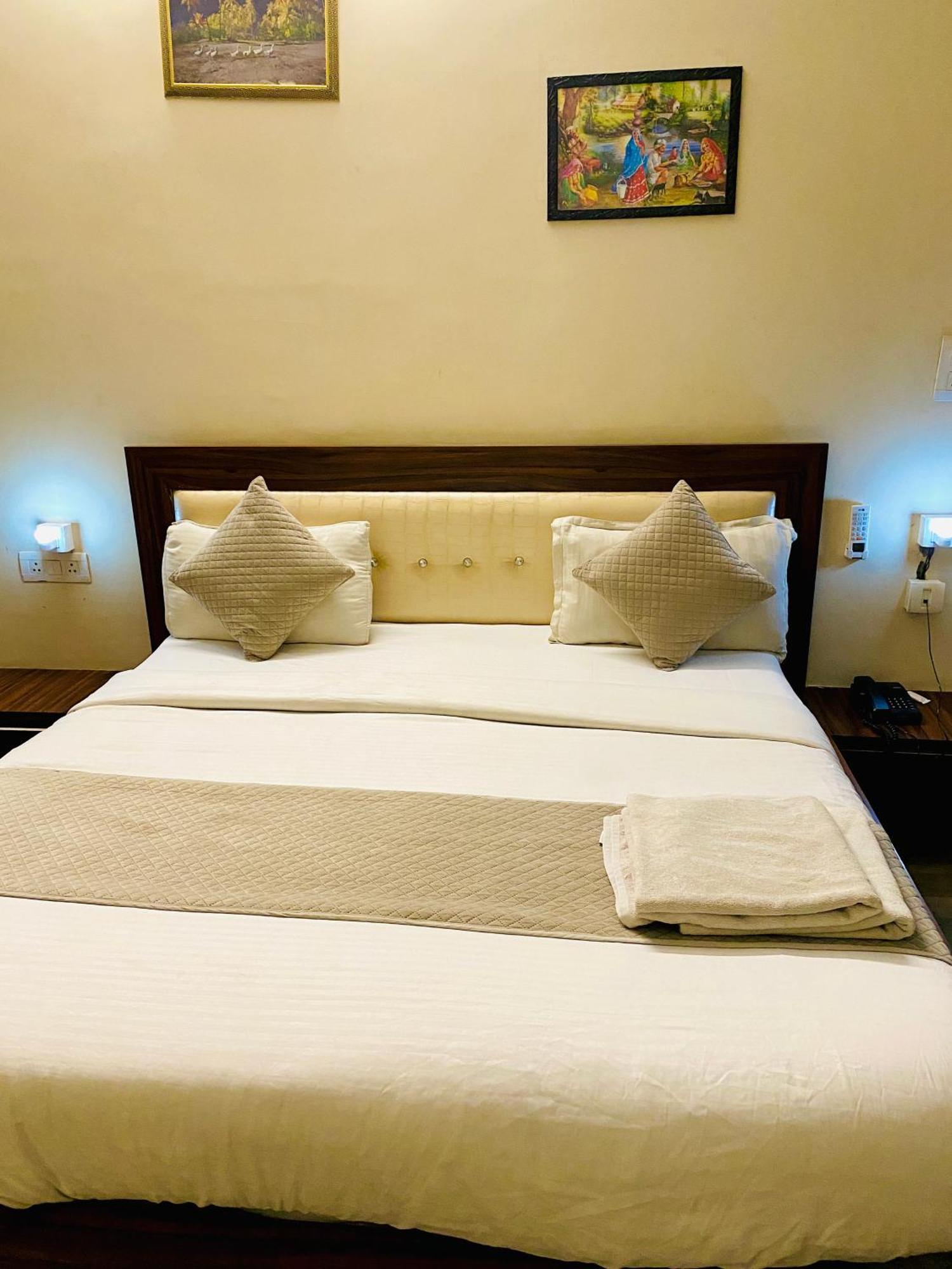 Hotel Mock Orange Jaipur Ngoại thất bức ảnh